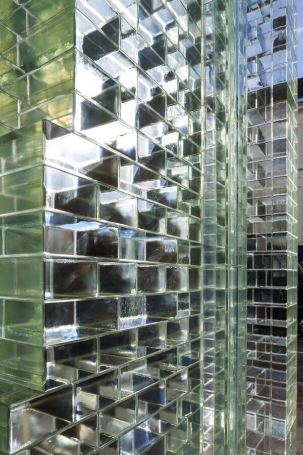 GLASS BLOCKS & BRICKS - Image 6